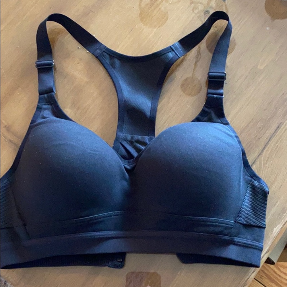 Victoria Secret Sports bra